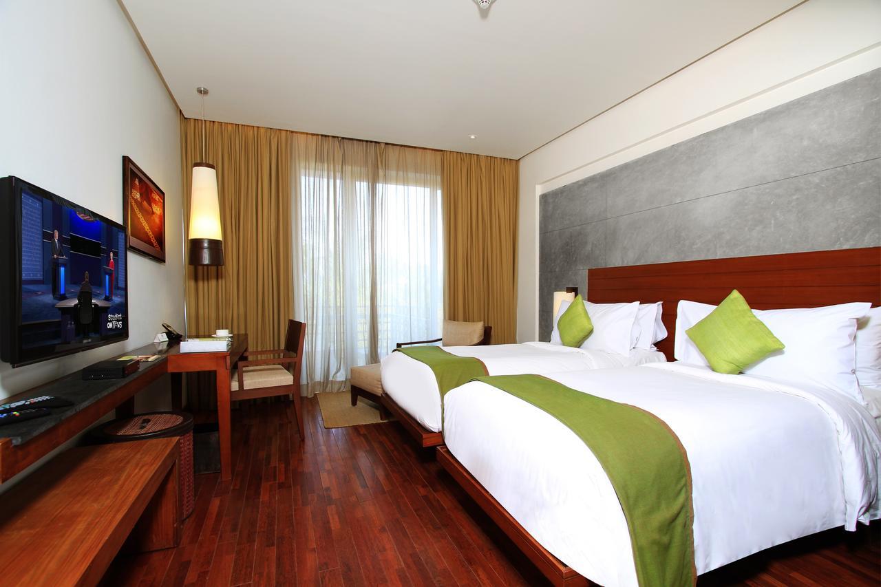 Holiday Inn & Suites Bengaluru Whitefield Buitenkant foto